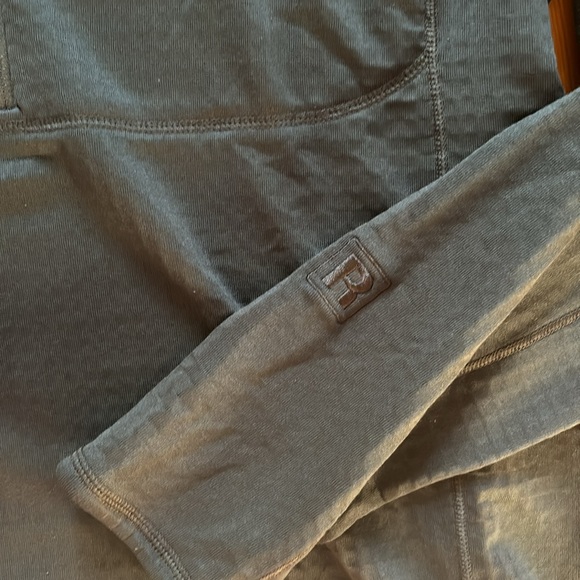 Patagonia men’s medium running base layer - Picture 4 of 5